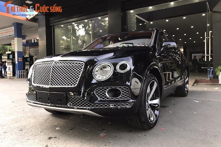 Can canh sieu SUV Bentley Bentayga hon 20 ty tai Ha Noi