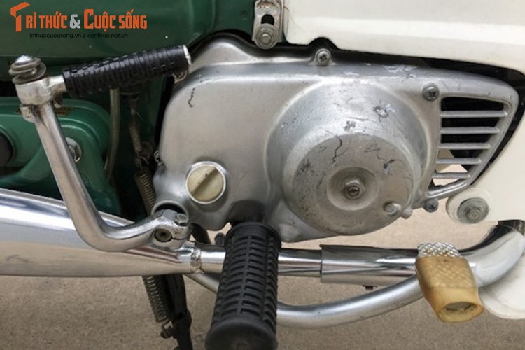 Honda Super Cub chay gan 40 nam gia hon 100 trieu dong-Hinh-8