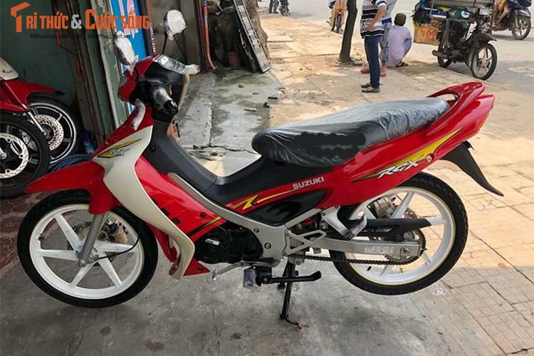 Suzuki RGX dù đã qua sử dụng vẫn có giá hơn 200 triệu tại Sài Gòn
