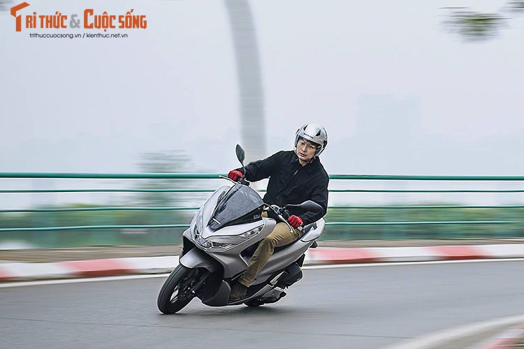 Honda PCX 150 - ngon, bo, nhung khong re tai Viet Nam-Hinh-16