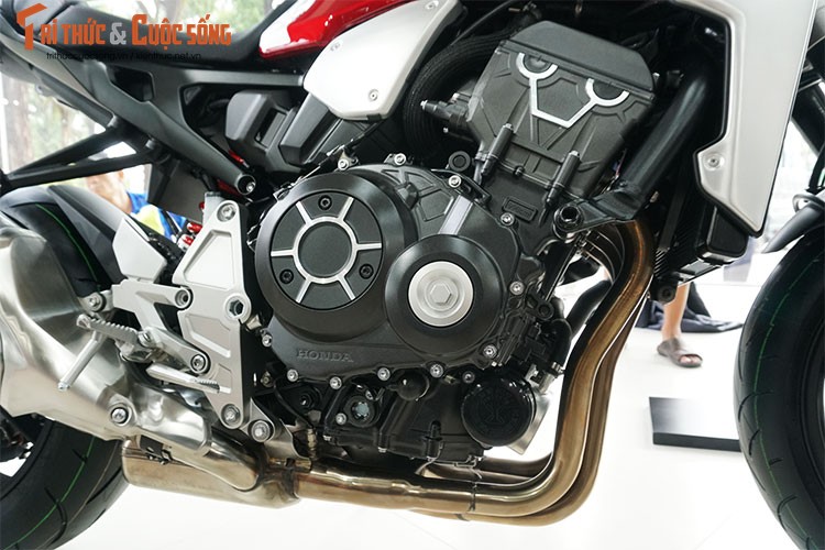 Can canh moto Honda CB1000R 2018 gia 468 trieu tai Viet Nam-Hinh-12