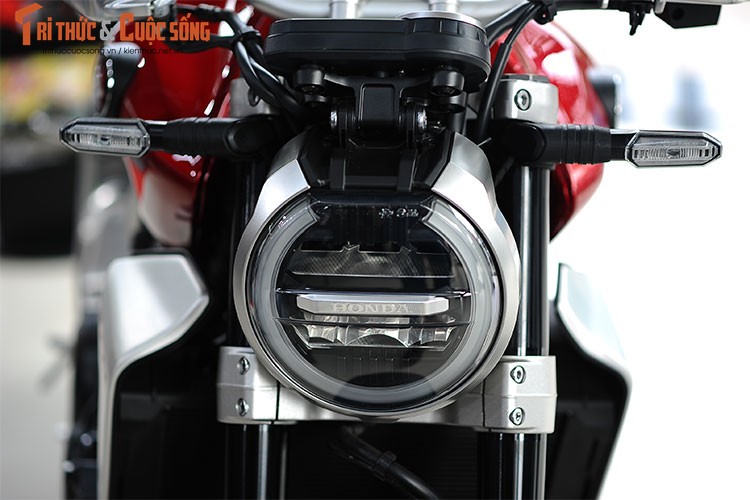 Can canh moto Honda CB1000R 2018 gia 468 trieu tai Viet Nam-Hinh-3