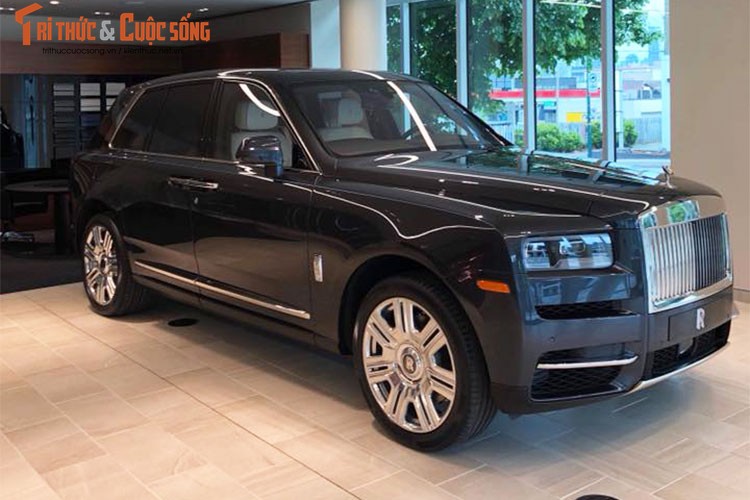 “Soi” Rolls-Royce Cullinan 41,2 ty sap ve tay dai gia Viet-Hinh-11