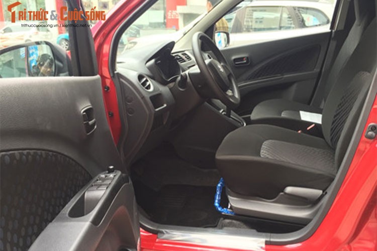 Xe oto Suzuki Celerio re nhat Viet Nam tai sao van e?-Hinh-9