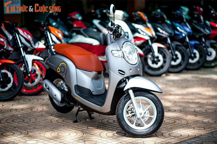 Can canh xe ga Honda Scoopy-i 2018 gia 60 trieu tai VN-Hinh-2