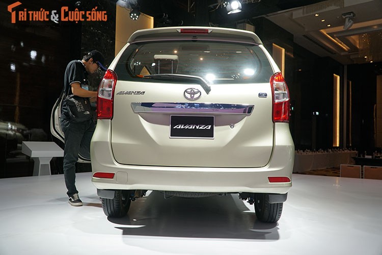 Chi tiet Toyota Avanza gia 537 trieu 