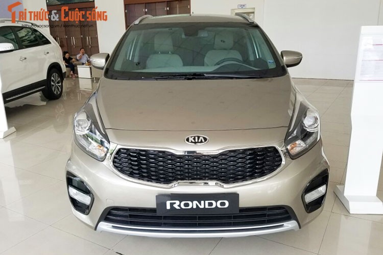 Chi tiet xe KIA Rondo vua giam gia 20 trieu tai Viet Nam-Hinh-3