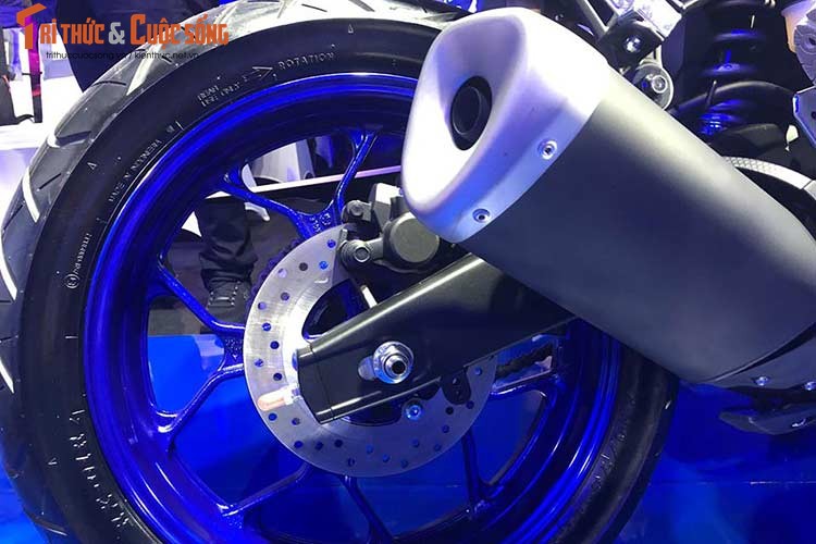 Can canh bo doi xe moto Yamaha R3/R25 phien ban 2019-Hinh-8