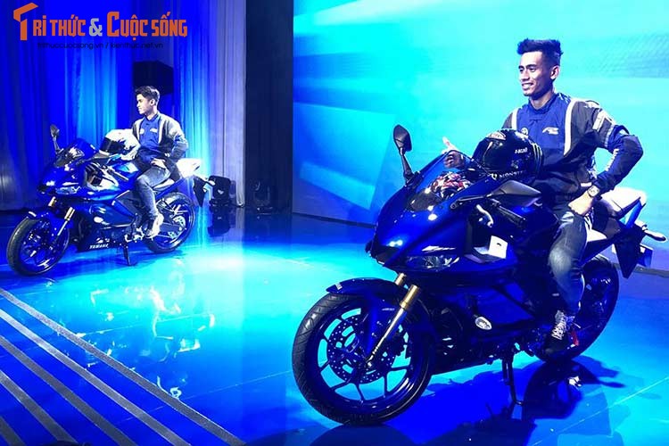 Can canh bo doi xe moto Yamaha R3/R25 phien ban 2019