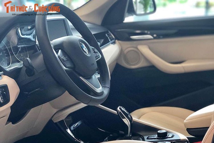 Can canh BMW X1 2018 moi gia 1,8 ty tai Sai Gon-Hinh-7