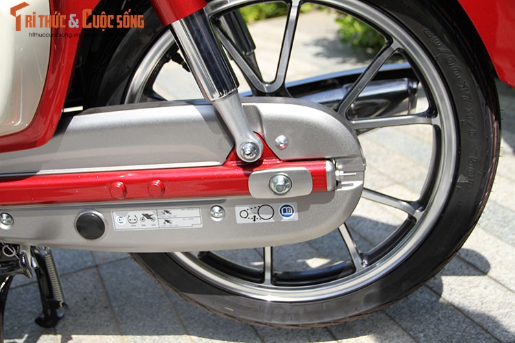 Can canh Honda Super Cub C125 