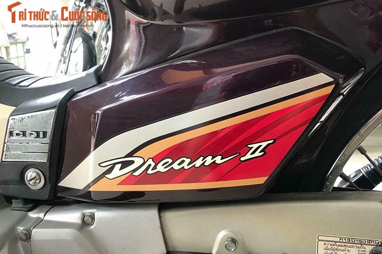 Honda Dream Thai sau 17 nam ban hon 100 trieu o Sai Gon-Hinh-3