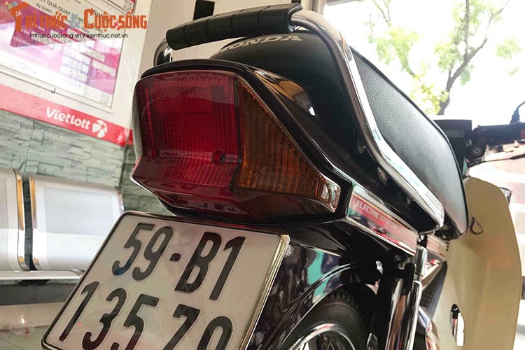 Honda Dream Thai sau 17 nam ban hon 100 trieu o Sai Gon-Hinh-6