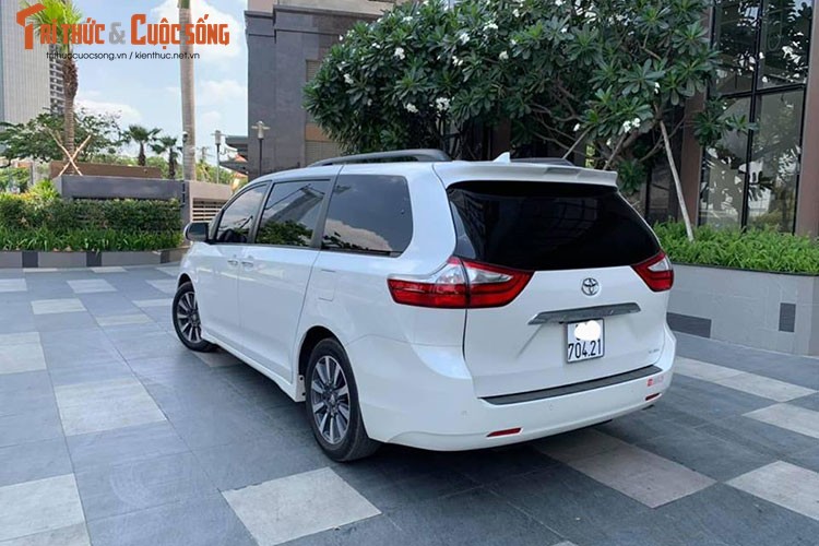 Toyota Sienna da qua su dung gia 4,3 ty o Sai Gon-Hinh-5