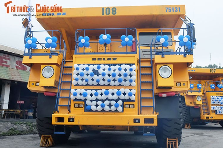 Can canh xe tai “khung” BelAZ moi gia 35 ty o VN-Hinh-3