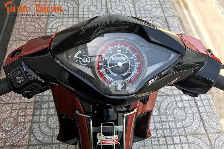 “Soi” xe may Honda Wave 125i gia tu 61 trieu tai VN-Hinh-4