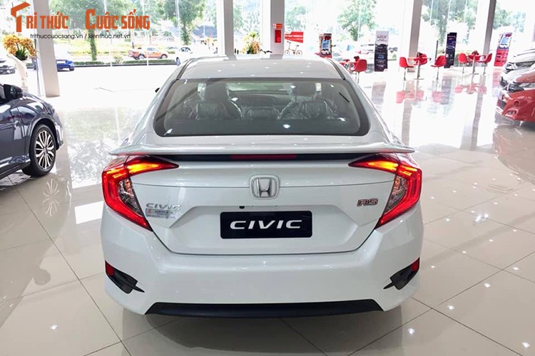 Soi Honda Civic RS 2019 gia tu 929 trieu tai Viet Nam-Hinh-4
