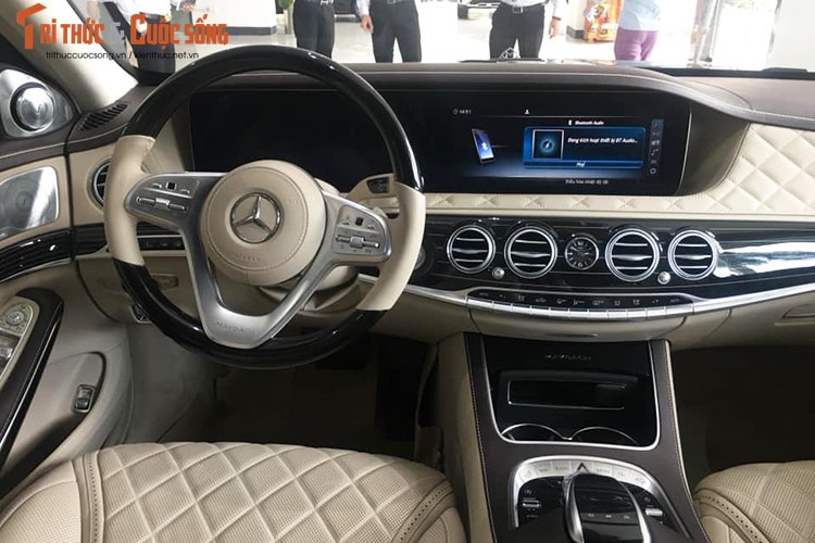 Dai gia Ha Tinh tau Mercedes-Maybach S650 2019 gia 14,9 ty-Hinh-6