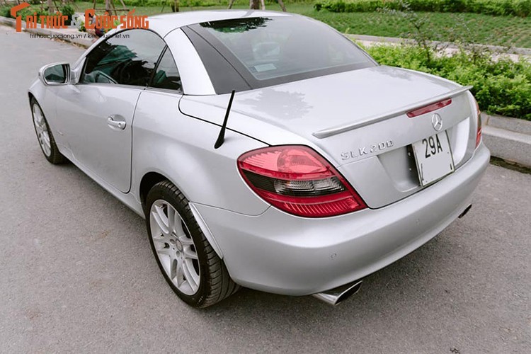 Mui tran hang sang Mercedes-Benz SLK chi 800 trieu o Ha Noi-Hinh-10