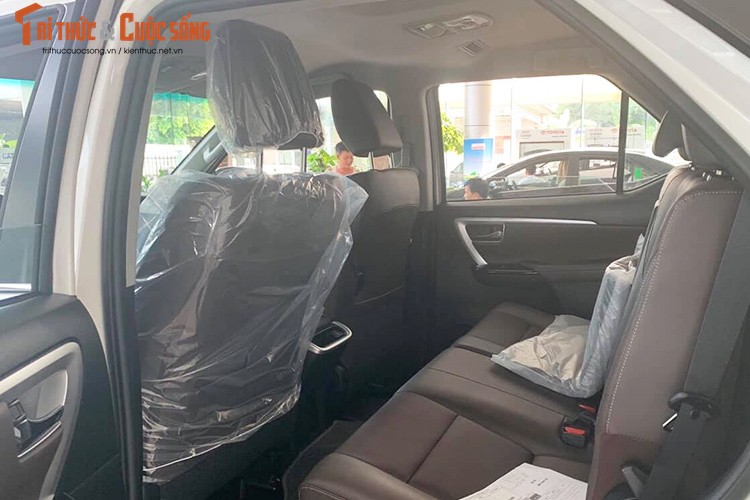 Chi tiet Toyota Fortuner 2019 hon 1,3 ty dong tai Viet Nam-Hinh-7