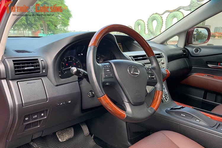 Xe sang Lexus RX350 dung 10 nam gia 1,5 ty o Ha Noi-Hinh-6