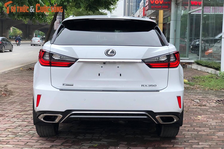 Can canh Lexus RX350 F-Sport gan 5 ty tai Viet Nam-Hinh-4