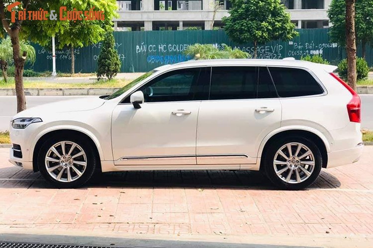 SUV hang sang Volvo XC90 