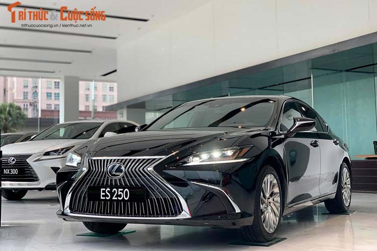 Can canh Lexus ES 250 2020 hon 2,5 ty dong tai Ha Noi-Hinh-10