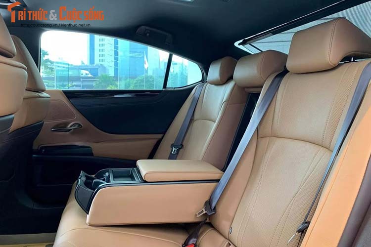 Can canh Lexus ES 250 2020 hon 2,5 ty dong tai Ha Noi-Hinh-8