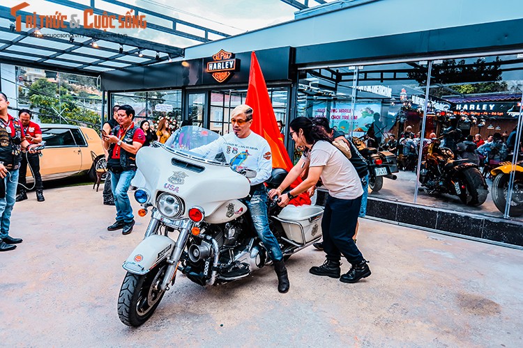 Restaurant & Harley Da Lat, diem hen cho dan choi moto 