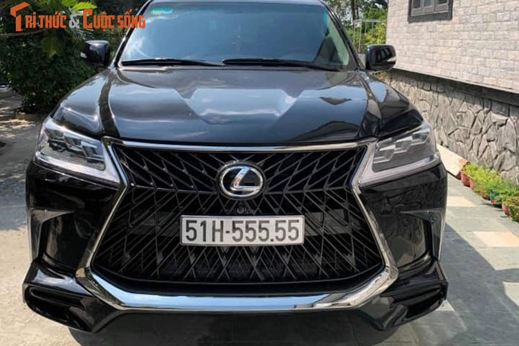 Ngam Lexus LX570 hon 8 ty, bien 