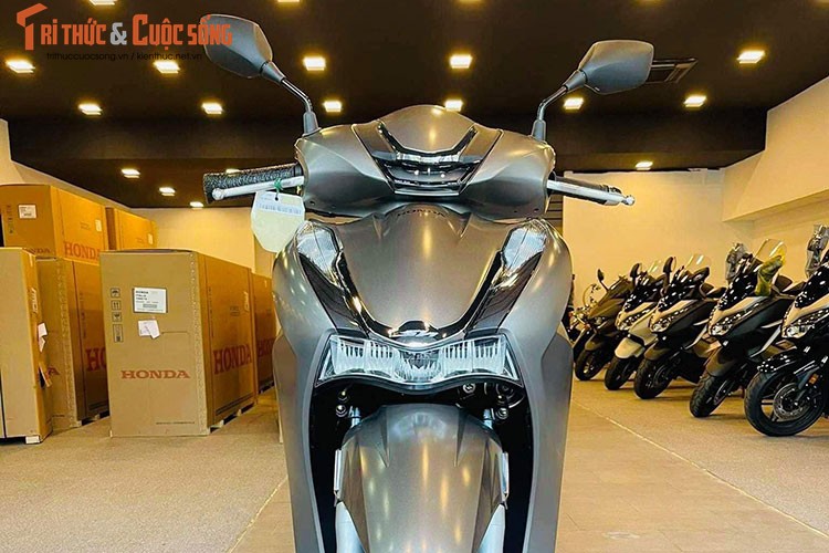 Can canh Honda SH350i 2021 nhap Y, hon 360 trieu o Sai Gon-Hinh-3