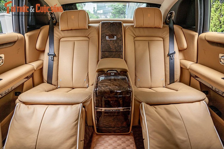 Rolls-Royce Ghost 2022 moi chay 688km, dai gia Ha Noi ban 39,9 ty-Hinh-7