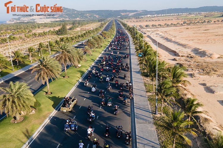 Hang nghin moto ca nuoc do ve Cam Ranh du Bike Week Vietnam 2024-Hinh-3