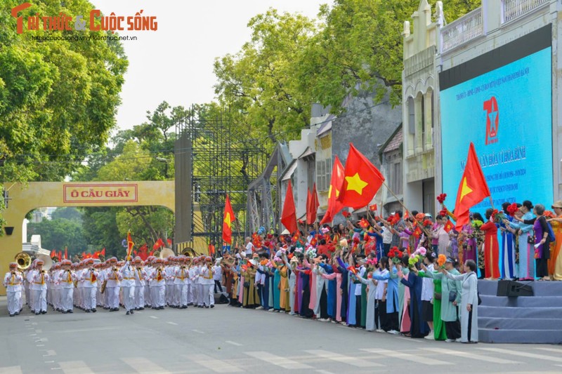 Man nhan voi man trinh dien trong Ngay hoi van hoa hoa binh-Hinh-3