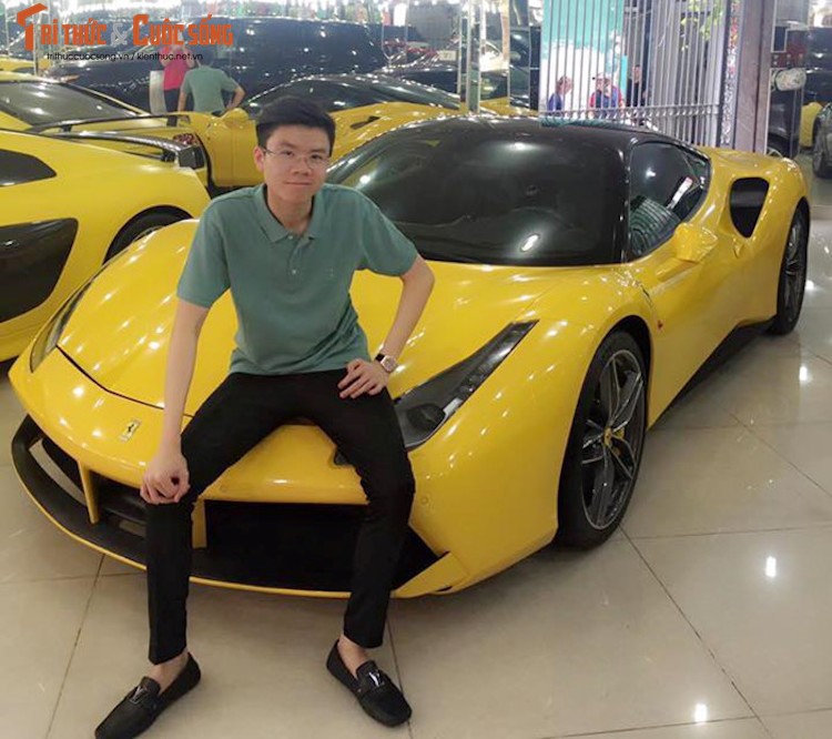 Em trai Phan Thanh khoe sieu xe Ferrari 488 GTB 16 ty