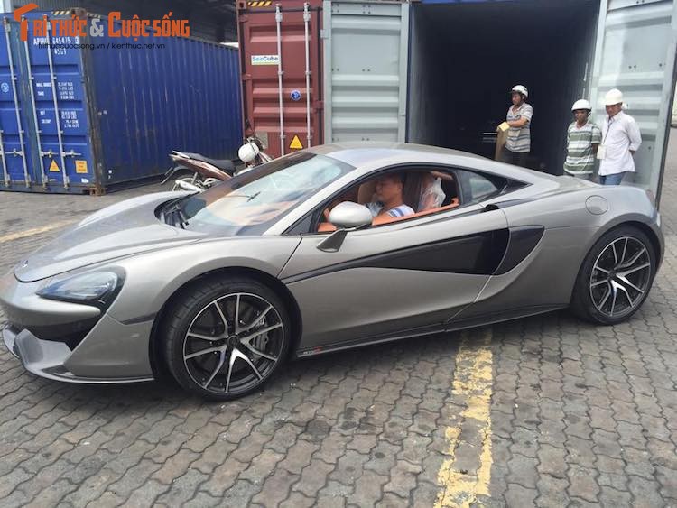 Sieu xe gia re McLaren 570S ve Viet Nam don dau thue TTDB-Hinh-5