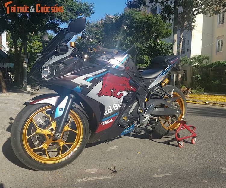 Soi Yamaha R3 do do choi 