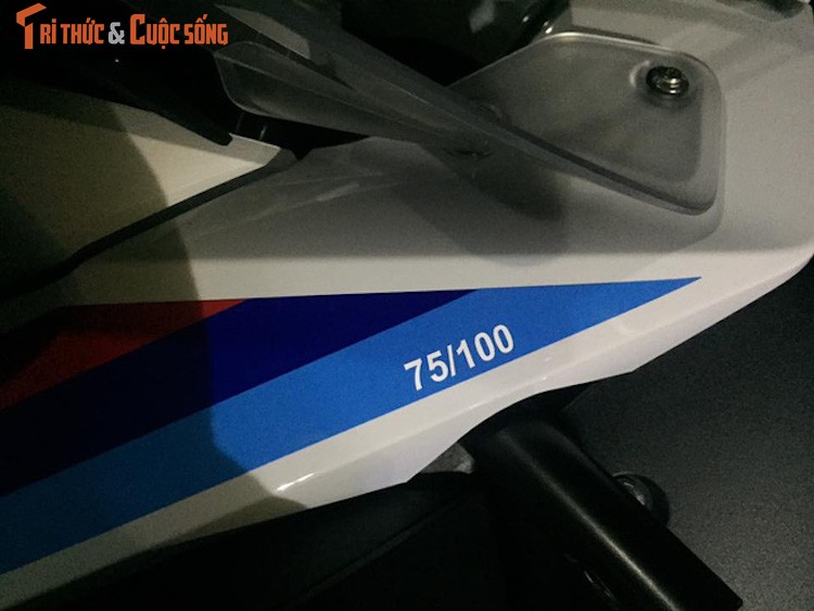 Nghi van moto khung BMW R1200GS Iconic “hang dung“ tai VN?-Hinh-3