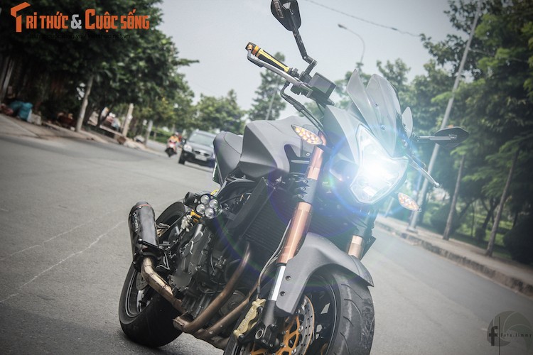 Naked-bike gia re Benelli BN600i do dragster doc nhat VN