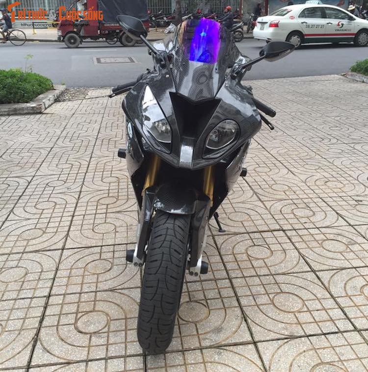 Sieu moto 758 trieu BMW S1000RR do carbon 