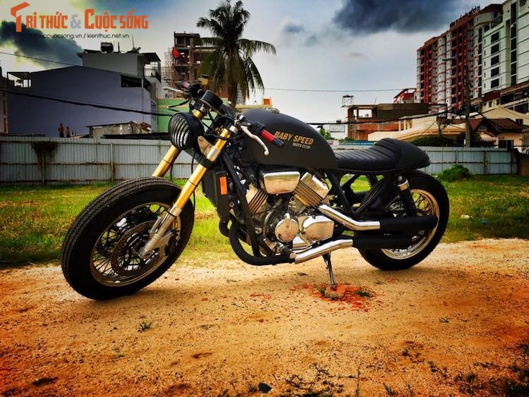 Honda Magna 750 HeavyHitting Middleweight Motorcycle  Motorcycle Cruiser