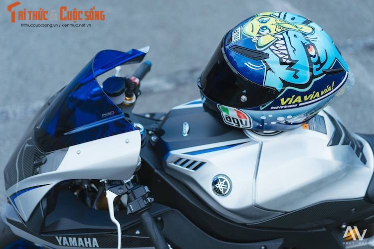 Chi tiet sieu moto Yamaha R1M gia 900 trieu dong tai VN-Hinh-4