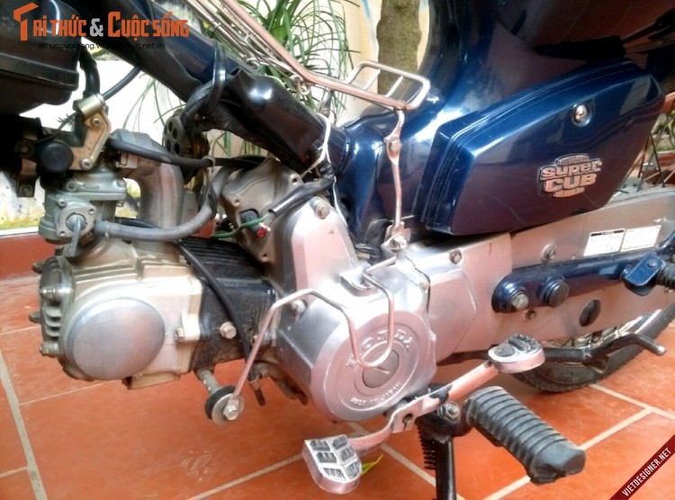 Cap doi Honda Cub 82 hang doc “con zin” tai Ha Noi-Hinh-5