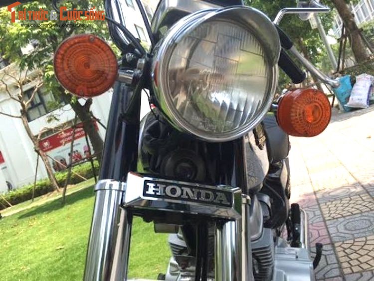 Can canh “hoang tu den” Honda CD125T Benly tai Ha Noi-Hinh-3