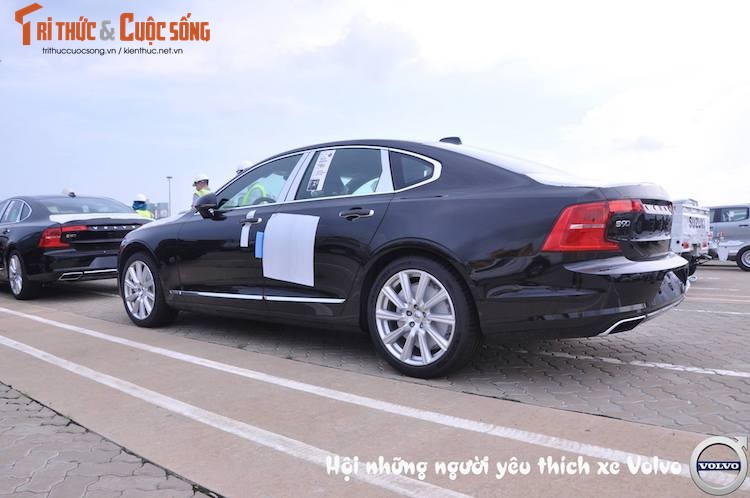 Can canh Volvo S90 T5 Inscription gia tu 2,3 ty tai VN-Hinh-13
