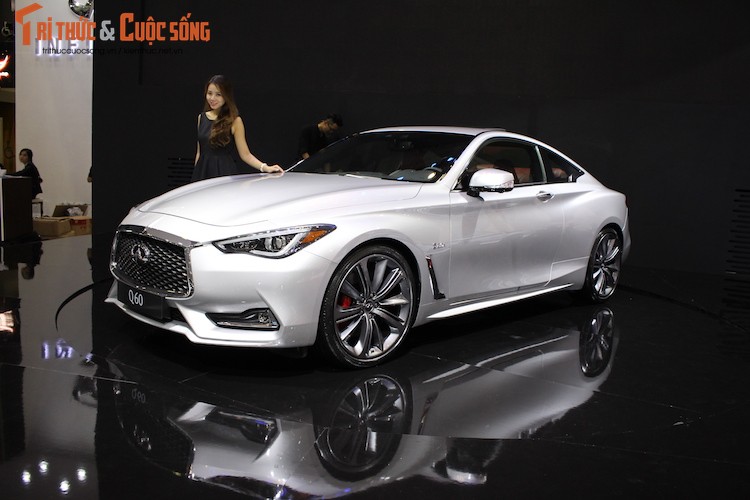 Coupe the thao Infiniti Q60 “chot gia” 3,8 ty dong tai VN