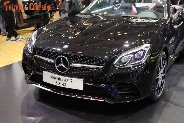 Can canh Mercedes-AMG SLC 43 gia 3,619 ty tai VN-Hinh-3