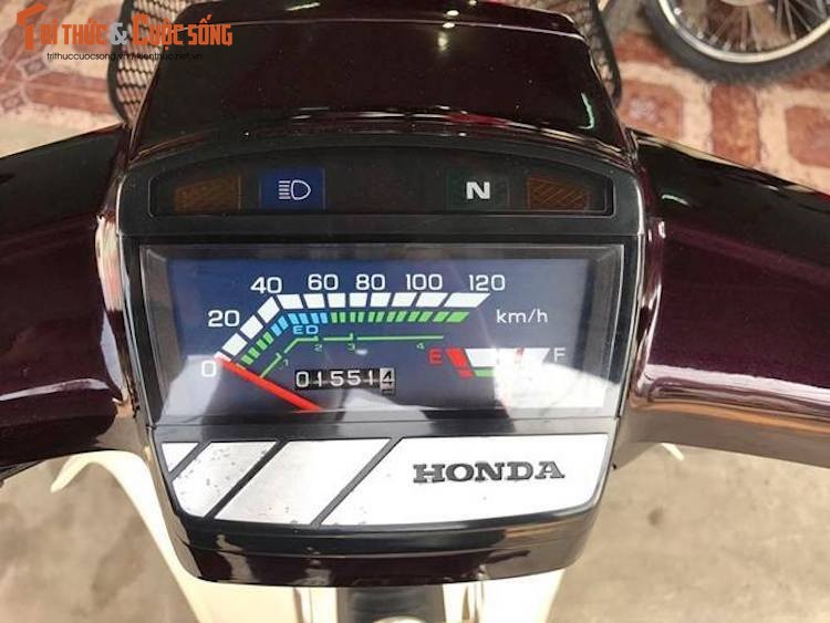 Honda Dream Viet chay 1500km gia tram trieu tai Sai Gon-Hinh-4