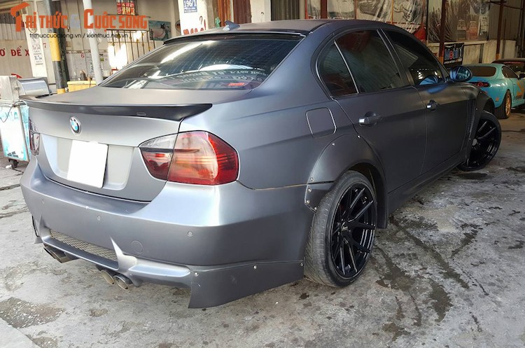 Sedan BMW 320i do xe the thao M3 cua dan choi Viet-Hinh-3